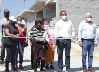 Entregan rehabilitación de las calle Ocampo y Mena en la comunidad de Magdalena de Araceo en Valle de Santiago.