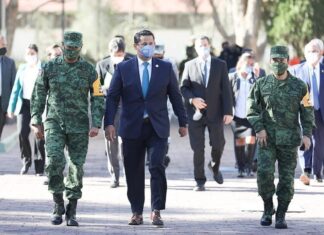Se compromete Diego Sinhue a mantener la paz en el estado.
