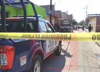 Un hombre fue asesinado a balazos al interior de su domicilio en la colonia Guanajuato, en Salamanca.