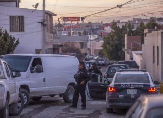 Un hombre mató a sus tres hijos menores de edad para luego quitarse la vida, en Tijuana Baja California.