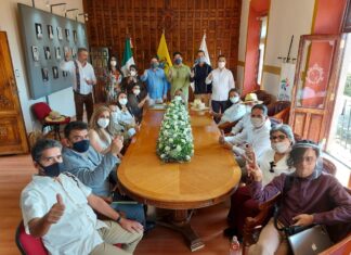 Embajador de Ecuador en México visito Salvatierra.