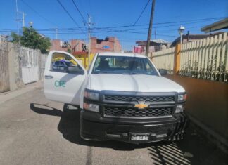 Elementos de la Policía Municipal de Valle de Santiago detuvieron a presuntos extorsionadores que se hacían pasar por personal de CFE.