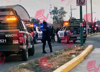 Enfrentamiento y persecución en Celaya, dejo un saldo de dos policías y un civil herido, así como cuatro detenidos.