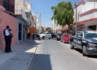 Asesinan a balazos a un abogado al interior de su despacho en Irapuato.
