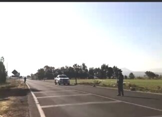 Localizan los cuerpos sin vida de cuatro hombres ejecutados en la carretera estatal Huanimaro- Pueblo Nuevo.