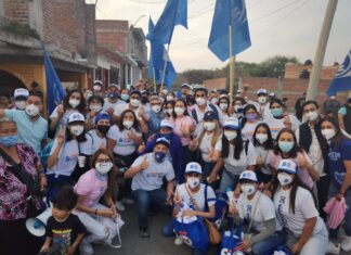 Queremos la unión comercial y cultural entre municipios del Distrito X; KALH