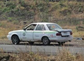 Los cuerpos de dos mujeres y un hombre desmembrados fueron dejados en un taxi