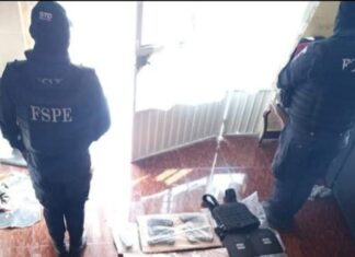 La FSPE aseguró en un vehículo distintas armas de fuego, equipo táctico y cartuchos en Jaral del Progreso