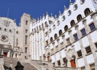 Se renueva la integración Bufete Jurídico Gratuito de la Universidad de Guanajuato