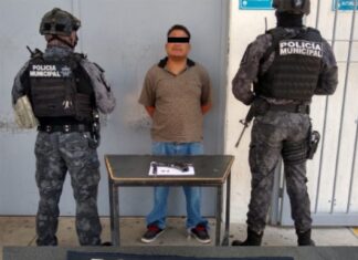 EN PATRULLAJES EN LA COLONIA NAT-TAH-HI, ELEMENTOS DE LA POLICÍA MUNICIPAL DETUVIERON A UN HOMBRE