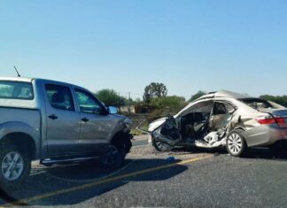 Muere mujer mientras recibía atención médica tras un accidente vehicular en León