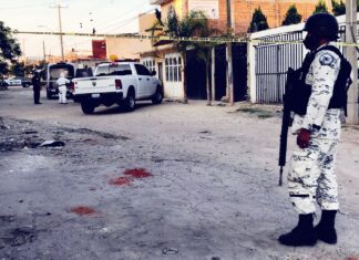 Localizan el cuerpo de una persona envuelta en cobijas en la colonia Villas de León