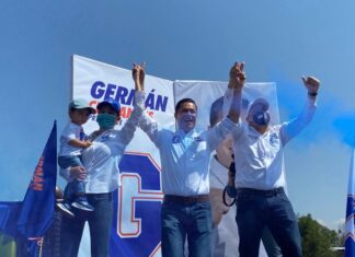 El candidato a la diputación local Distrito XX, Jorge Ortiz Ortega y Germán Cervantes Vega