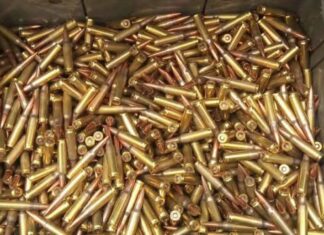 Roban dos remolques cargados de cartuchos en San Luis de la Paz