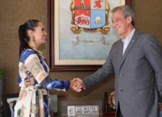 Alejandra Gutiérrez se reúne con el alcalde de León Héctor López Santillana