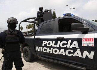 Dos hombres y una mujer fueron asesinados dentro de una casa en Puruándiro.