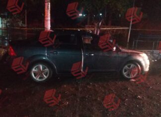 Ejecutan a una pareja al interior de un vehículo en la comunidad de Santa Ana en Valle de Santiago