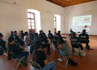 Se continúa capacitando a los prestadores de servicios turísticos y policías de Salvatierra Pueblo Mágico con respecto a la buena atención al visitante