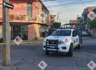 Comando armado ejecutó a un hombre al interior de una barbería en el municipio de Uriangato.