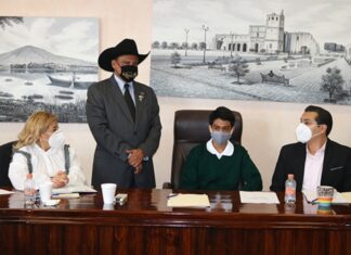 Fue Presidente Municipal por un día un alumno de la Sec. Centenario 5 de Mayo