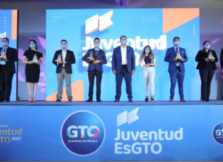 Entrega gobernador el Premio Estatal “JuventudEsGTO 2021” a 11 jóvenes emprendedores