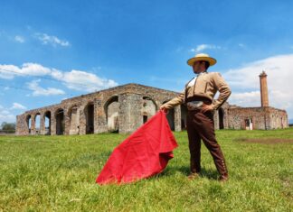 Realizan sesión fotográfica “Raíces” para resaltar las tradiciones de Salvatierra