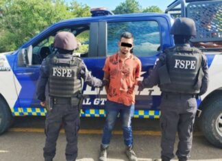 Elementos de la FSPE aseguró a dos sujetos en posesión de un arma de fuego y un cartucho útil en León