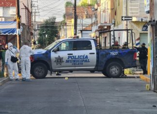 Localizan un cuerpo desmembrado en bolsas plásticas en el Barrio de San Miguel en Celaya