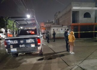 Ataque armado dejó como saldo un hombre sin vida y una mujer lesionada en la colonia Agua Azul en León