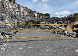 CLAUSURA PAOT BANCO DE MATERIAL PÉTREO EN JUVENTINO ROSAS.