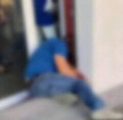 Asesinan a un hombre afuera de tienda de ropa