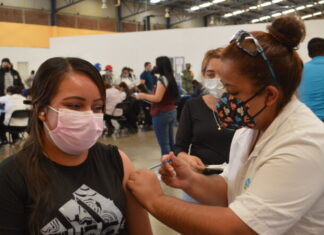 Guanajuato quiere parte del millón de vacunas que la federación destinó a menores de 18 años