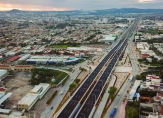 Luego de 8 meses de construcción autoridades estatales entregaron puente de Hilario Medina en León