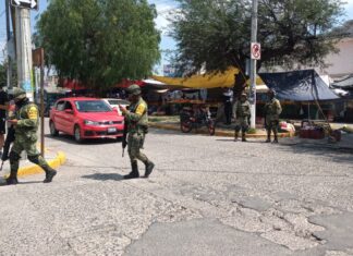 Ataque armado dejó como saldo cinco personas heridas en el tianguis de la colonia Valle de los Naranjos en Celaya