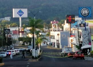 Seis muertos tras ataque a balazos en la Cantina La 25 en #Morelia