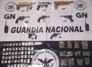 Elementos de la Guardia Nacional aseguraron armas de fuego, drogas, cartuchos útiles y cargadores en la colonia Azteca en Irapuato