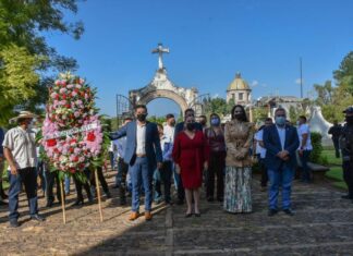 Alma Denisse, Alcaldesa de Moroleon, refuerza amistad con municipios cercanos.