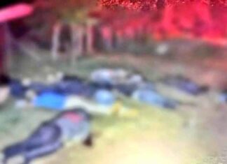 La noche de este lunes 11 personas fueron ejecutadas en Tangamandapio Mich.