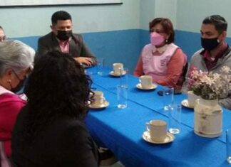 PRESIDENTE MUNICIPAL SE REÚNE CON VOLUNTARIADO DEL CAISES JARAL