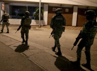 7 sicarios muertos tras 2 días de enfrentamientos con el ejército en Nuevo Laredo, Tamaulipas.