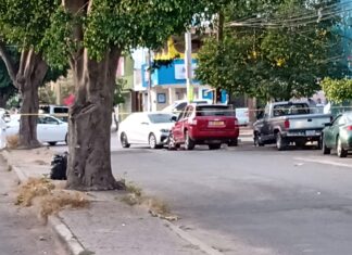 Ministeriales fueron atacados a balazos en León, hay un detenido.