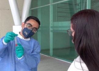 Universidad de Guanajuato incrementa pruebas PCR a base de saliva para retorno seguro a la presencialidad.