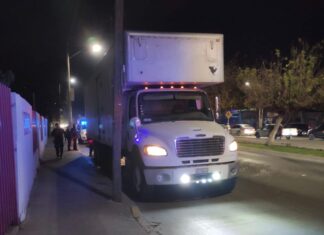 Detiene Policía Municipal a tres personas y recupera tráiler robado