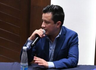 Juez niega endurecer medidas cautelares a Jorge Romero el cual ofrece 33 mil pesos como reparación del daño.