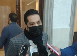 Camioneta de Beatriz Hernández será rifará o vendida; Alcalde de Salamanca César Prieto.