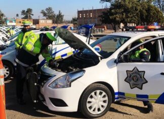 Revisan armamento y vehículos a elementos de Tránsito Municipal, en Irapuato.