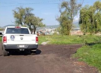 Encuentran cadáver en un lote baldío en Morelia.