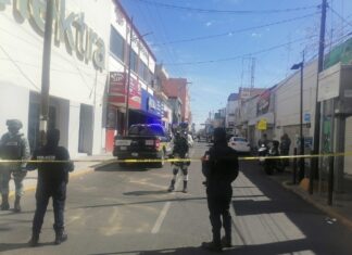 Atiende SEDENA y Seguridad Pública reporte de paquete sospechoso.