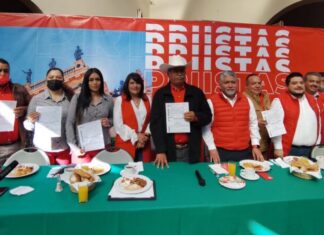 Regresa a las filas del PRI, Juan Lara, presidente municipal de Villagrán, alejado del partido desde el 2012.