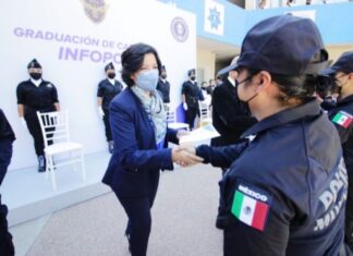 Preside Secretaria Ejecutiva del Sistema Estatal de Seguridad, Sophia Huett López, graduación de elementos de Seguridad Pública